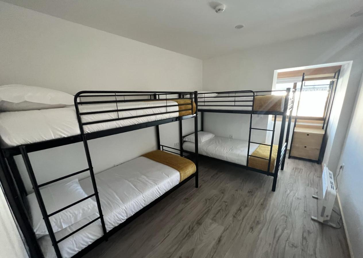 We Are Hostel 2 Повуа-ди-Варзин Экстерьер фото